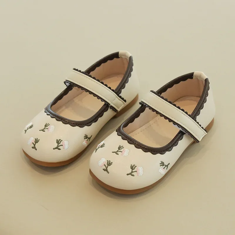 Girls Leather Shoes Fashion Flower Embroidery Little Girl Shoes Kids Princess Shoes Flat Heels Soft Bottom