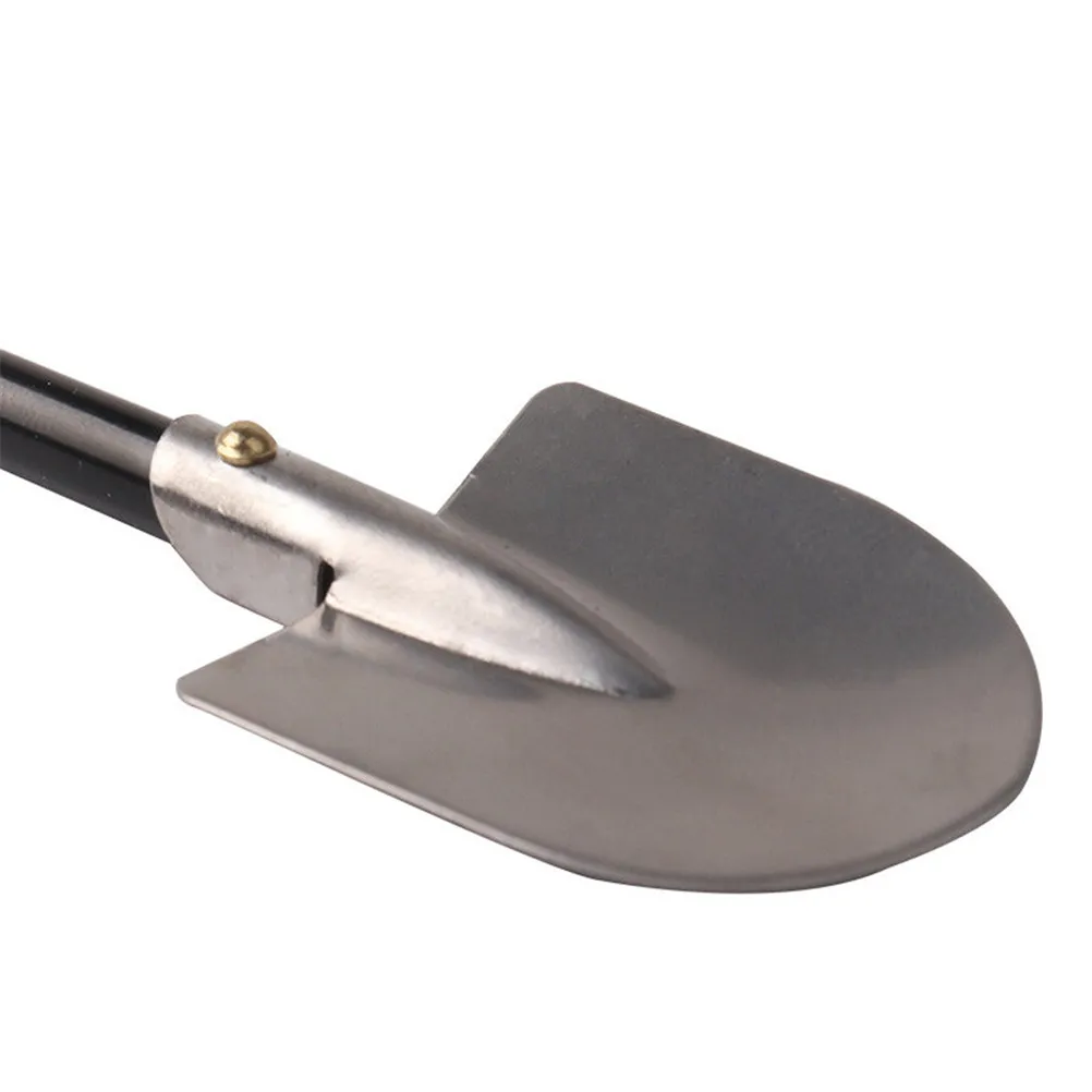 

1Pcs Metal Scale Shovel High Quality Portable Handle Rc Car Accessory for 1:10 Axial Scx10 D90 Rc Climbing Truck Decorative