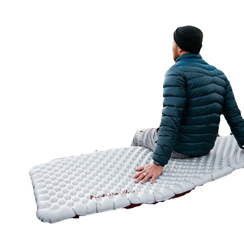 Naturehike R5.8 Aufblasbare Matratze 20D Nylon TPU Wärmeisolierung Warmes Einzel-Luftbett für Wandern und Outdoor Ultraleichte Schlafmatte