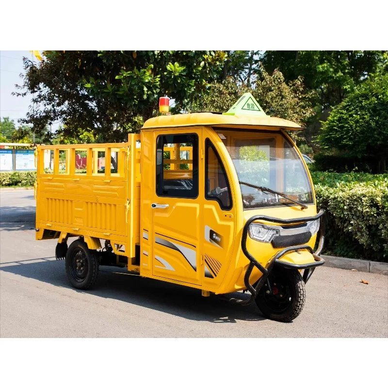 Manufacture 3 Wheel Cargo Tricycle Electric Tricycle Two Seats Electric Dump Truck With Closed Cabin