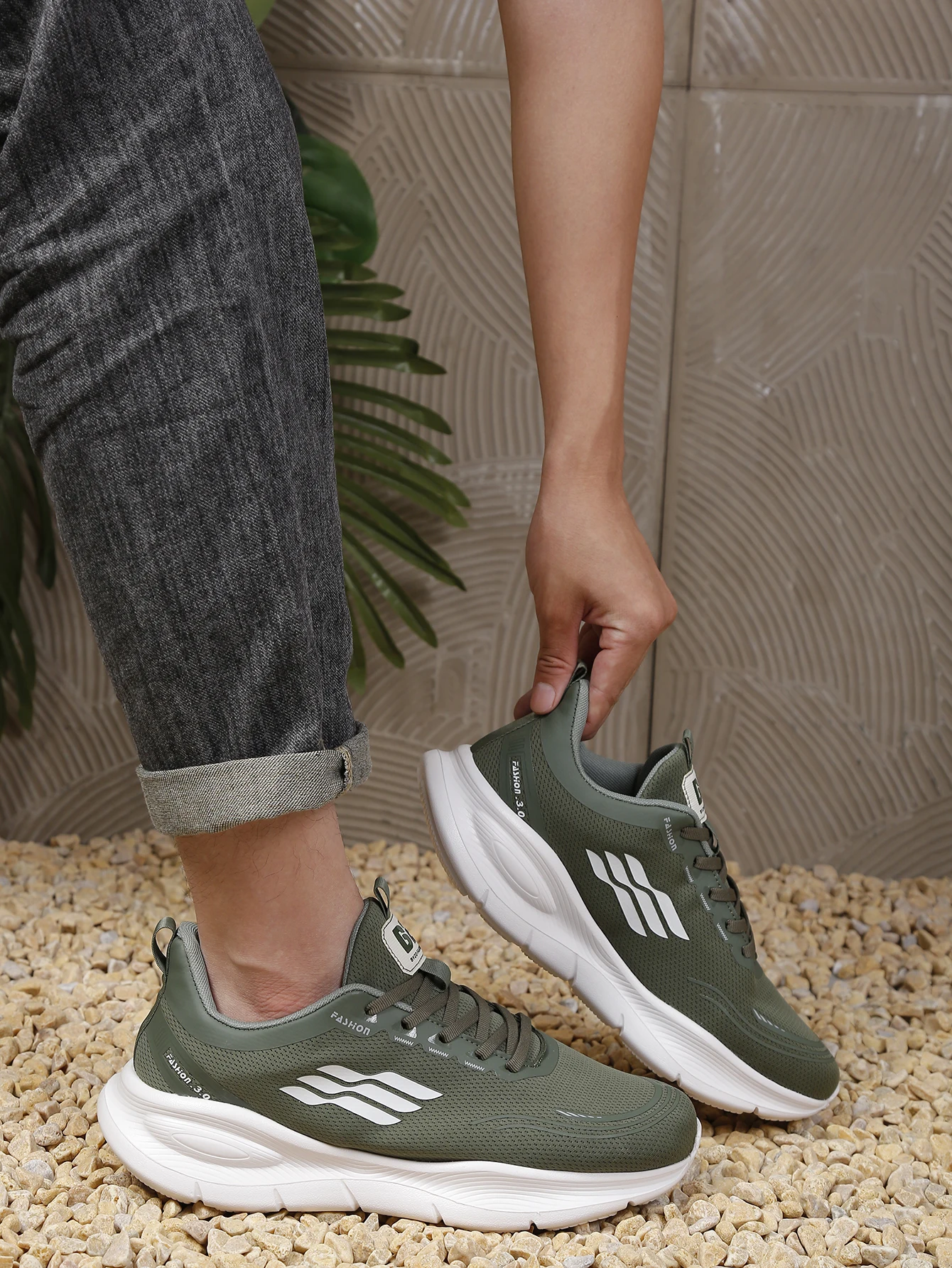 Atmungsaktive Laufschuhe aus Mesh für Damen und Herren, Sport- und Freizeitschuhe mit erhöhter Sohle, Outdoor-Freizeitschuhe – Detail 3