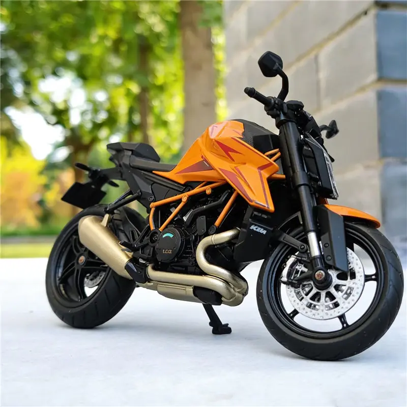 

1:12 KTM 1390 Super Duke R Alloy Road Sports Motorcycle Model Diecast Toy Street Cross-country Racing Motorcycle Model Kids Gift