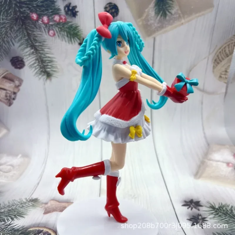 20cm Hatsune Miku Action Figures Christmas Miku Virtual Singer Kawaii Anime Girl Figures Doll Model Kids Toys Fans Ornament Gift