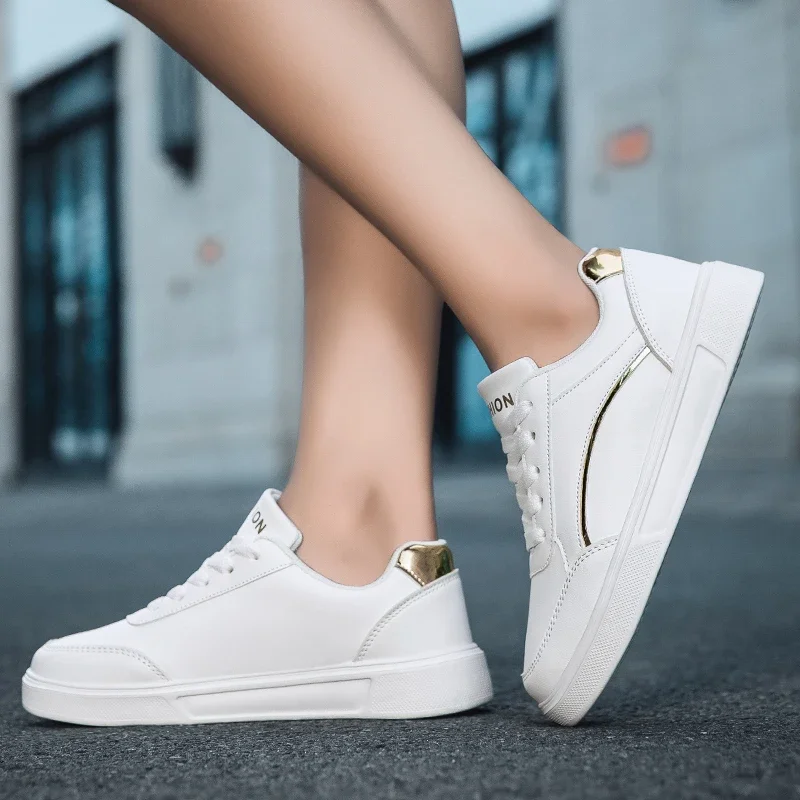 White Sneakers Women Spring Autumn Sports Skateboard Shoes Fashion Comfortable Leather Sneakers Shoes Outdoor Casual Shoes Women