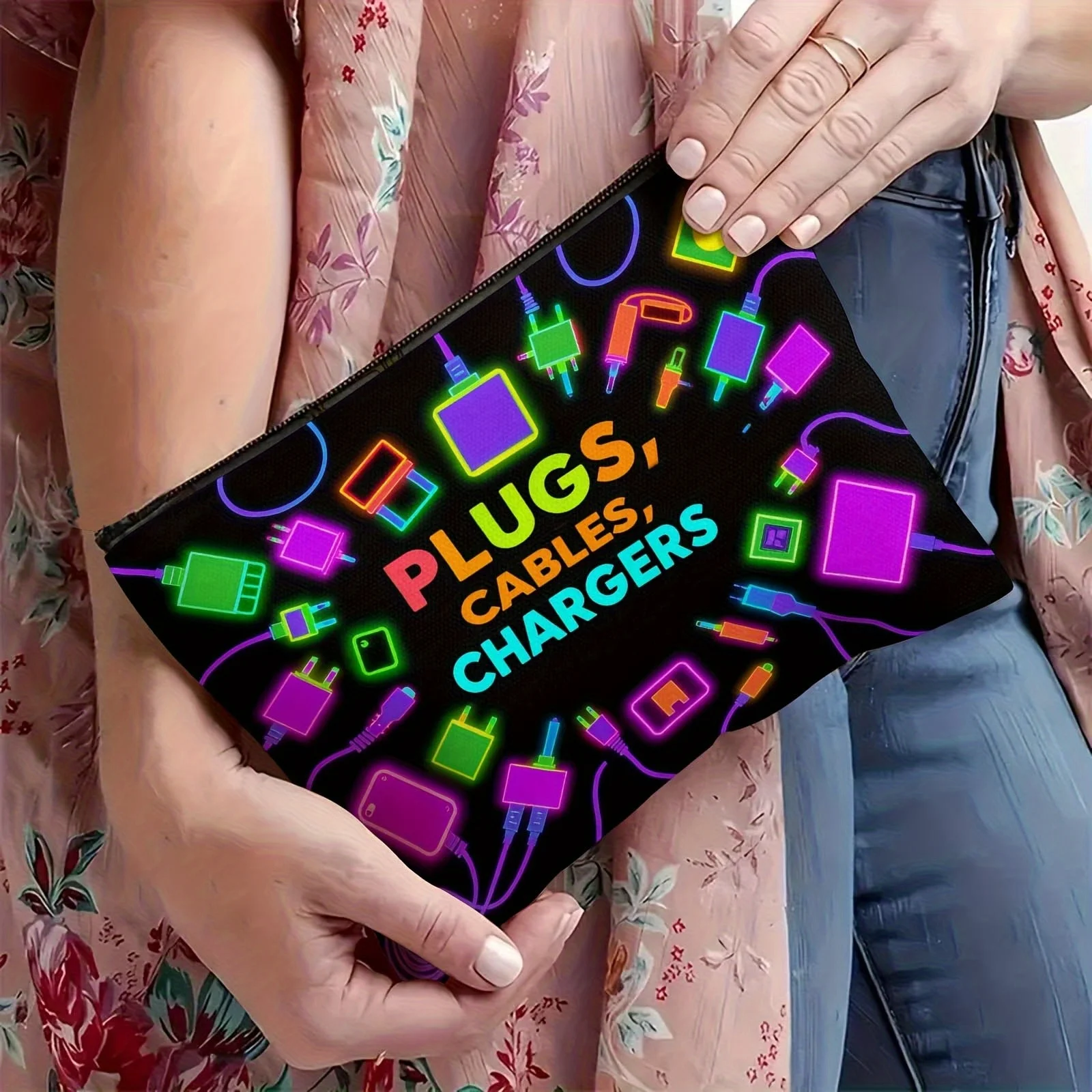 Elegante bolsa organizadora Neon Tech Design para enchufes, cables y cargadores: tela hipoalergénica duradera