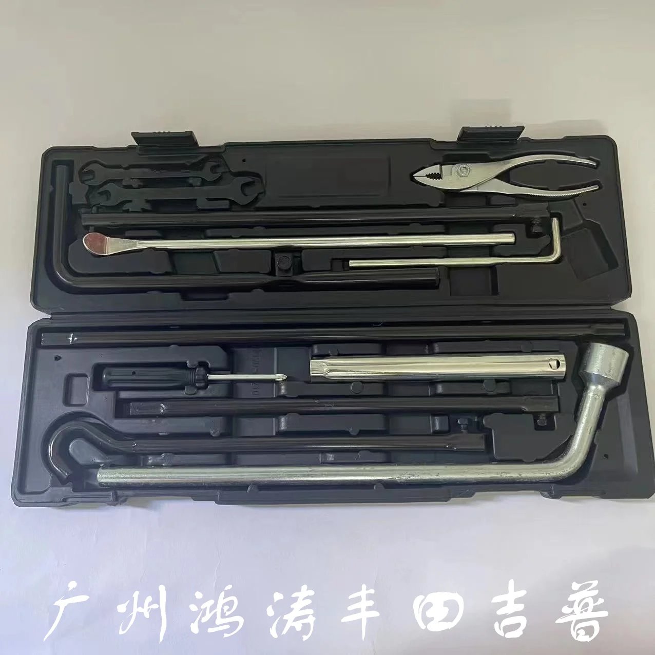 

For Land Cruiser LC200 4000 4700 4500 Tire Toolbox Removal Spare Tire