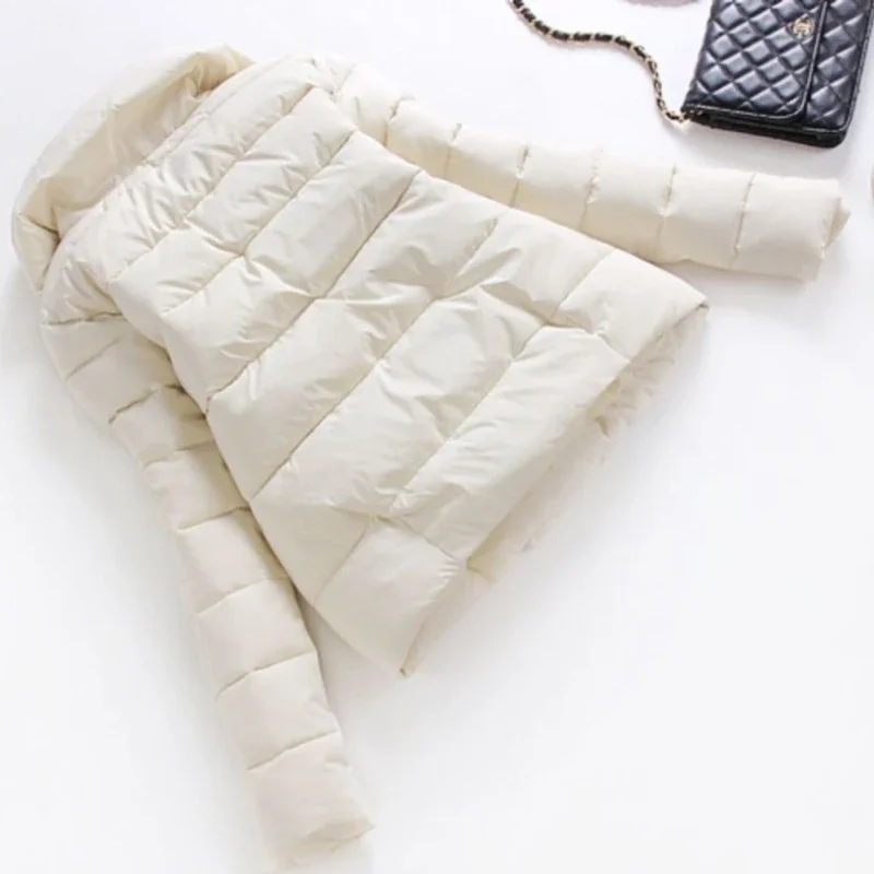 Winter Coat Women Warm Parkas Buttons Long Sleeve Cropped Jacket Cotton-padded Jacket Chic Design Outerwear Winter Clothes Women