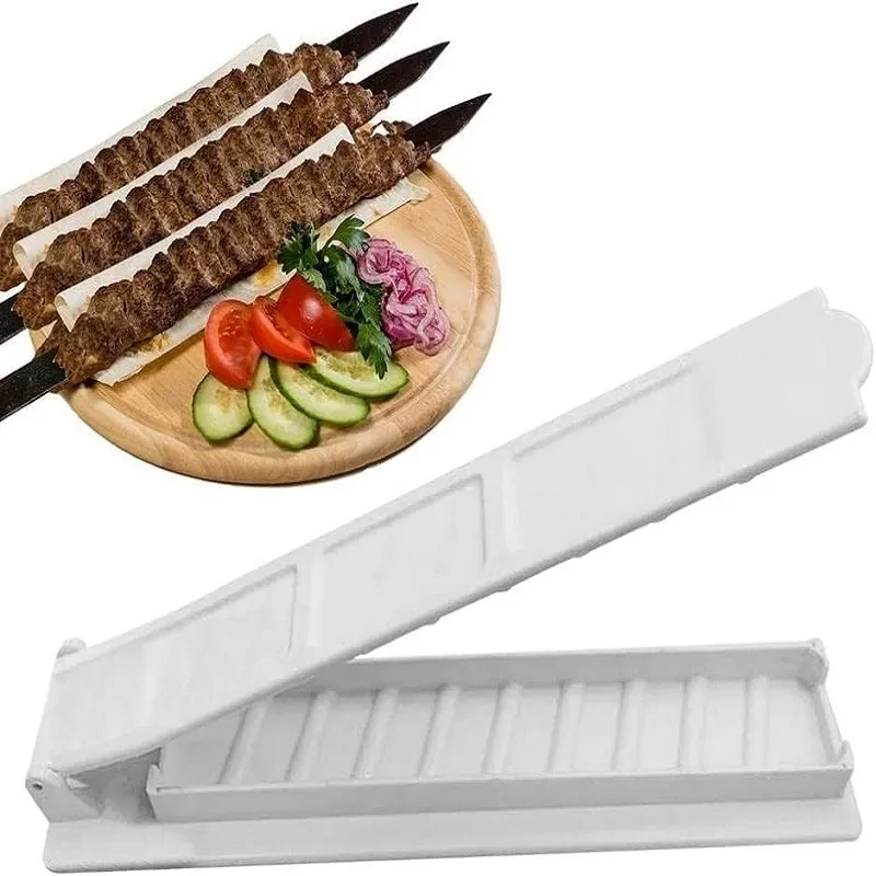 Areusable plastic kebab machine is also used for the preparation of kebabs