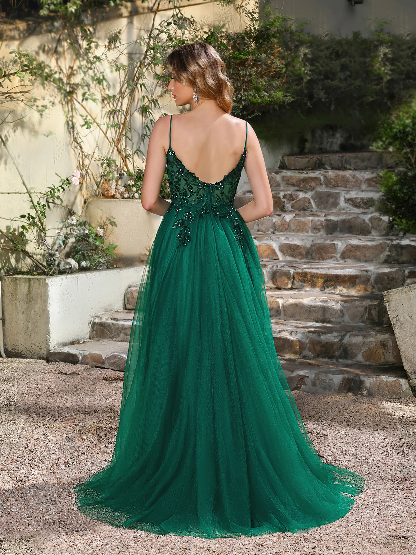 Exquisite Beads Sequins Green Maxi Dress for Women Sexy Spaghetti Straps Backless Tulle Wedding Party Dresses for Evening Prom