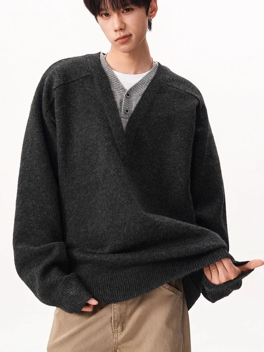

Loose Long Sve V-Ne Knitted Sweater Men's Autumn Winter Faion Casual Sle Two-Piece Look Coat Soft Polyester Mat...