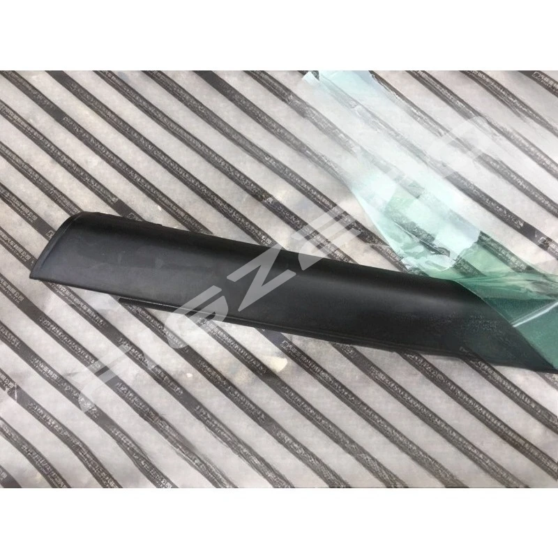 For Jeep Renegade 2015-2017 Genuine Door Glass Outer Lower Trim Glass Horizontal Strip 520155