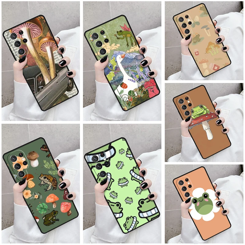 

Phone Case For Samsung Galaxy S24 S23 S21fe S22 Ultra Plus Note 10 20 S8 S9 S10 Cover Cottagecore Aesthetic Collage Frog