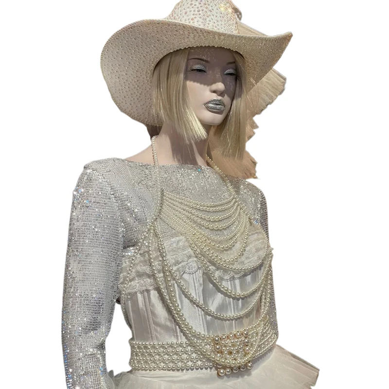 Mehrschichtiges Perlen-Neckholder-Bodychain-Top, weiß, mit Kunstperlen, Brustgurt, Hochzeits-Bodyschmuck, Abend-Rave-Crop-Top – Detail 3