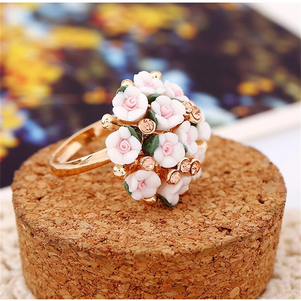 New Jingdezhen New Chinese Ceramic Small Flower Ring with Adjustable Beautiful and Fashionable Women\'s Gathering Jewelry