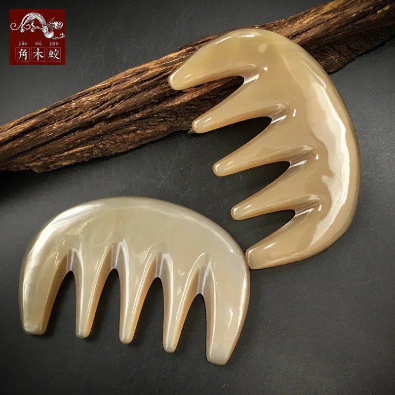 White Yak Horn Scraping Board, Semi-Circular Five-Tooth Comb, Thickened