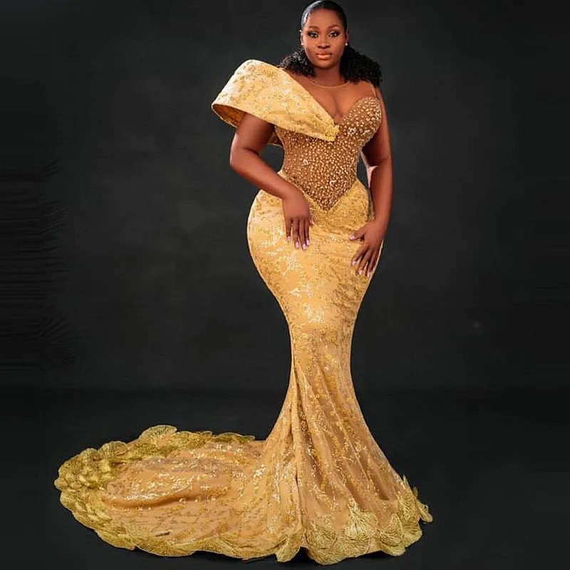 Vestidos de baile de renda dourada com contas de pescoço transparente pérolas trem longo sereia vestidos de noite para meninas negras aso ebi vestidos de festa formais