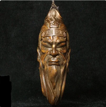 Four seasons men and women pendant boxwood hand carving statue of Guan Yu, god of wealth small pendant