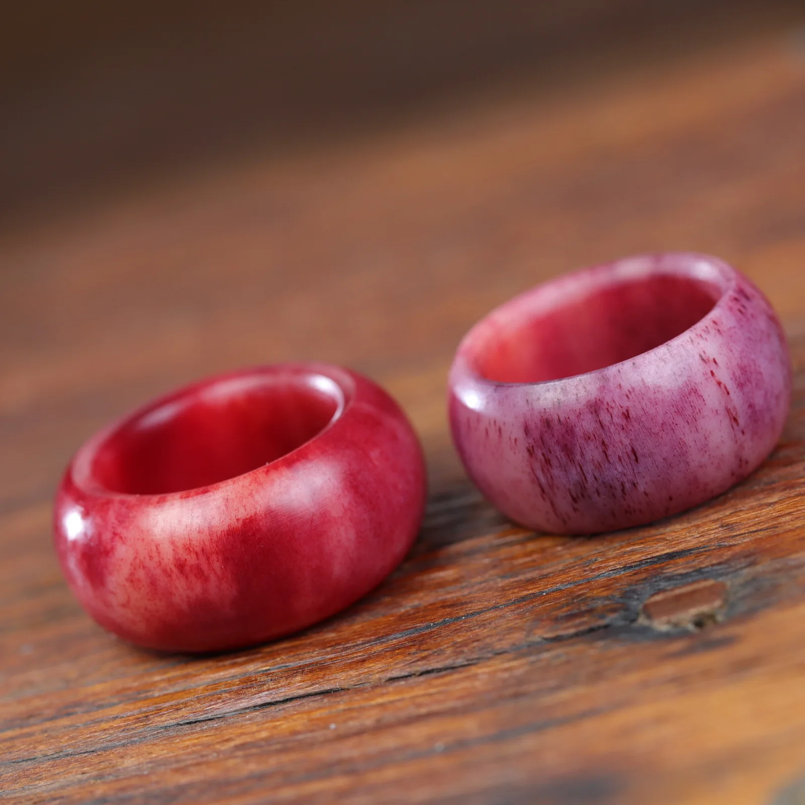 Natural Ox Bone Ring Trigger Full Blood Colour Bone Play Trigger Ring Rings Running Ring Cultural Accessories