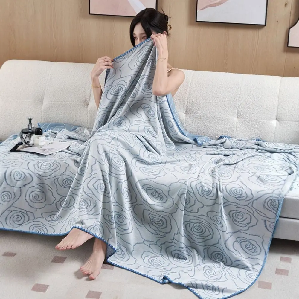 Double Side Flower Pattern Cool Feeling Summer Blanket Breathable Thin Air-conditioned Comforter Smooth Texture Skin-friendly