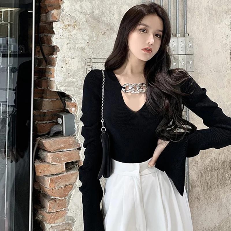 Women Metal Chain Long-sleeved Knitted Tops Autumn And Winter Knitted Sweater