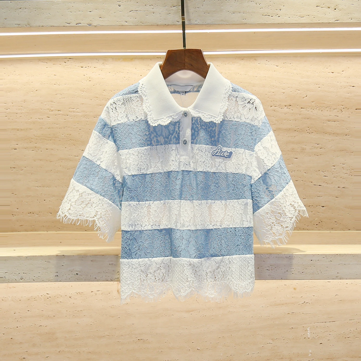 

Fre Sle Lace Hollow out Collar Striped irt Top for Young Women Summer Collection Sweet College Sle ort Sve