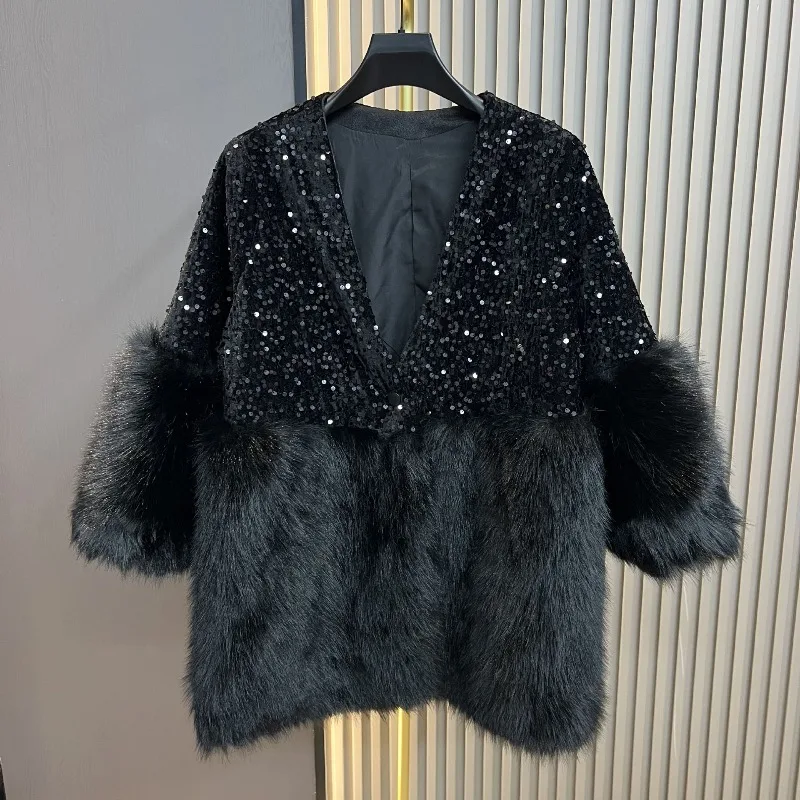 سترة شتوية ناعمة بطبعة الفهد لعام 2025 سترة فروي مرقعة بالترتر موضة فضفاضة Y2k ثلاثة أرباع الأكمام معطف فرو الثعلب الصناعي للنساء