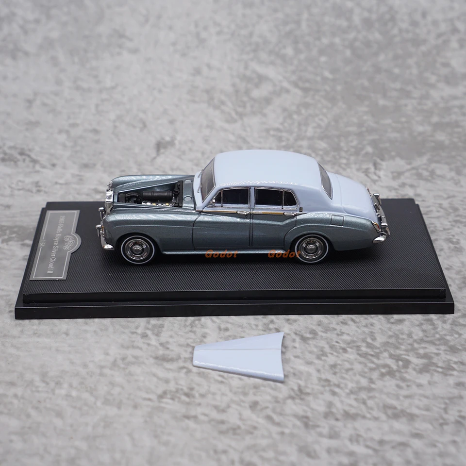 GFCC 1:64 Scale Diecast Alloy 1965 Rolls Royce Silver Cloud Toys