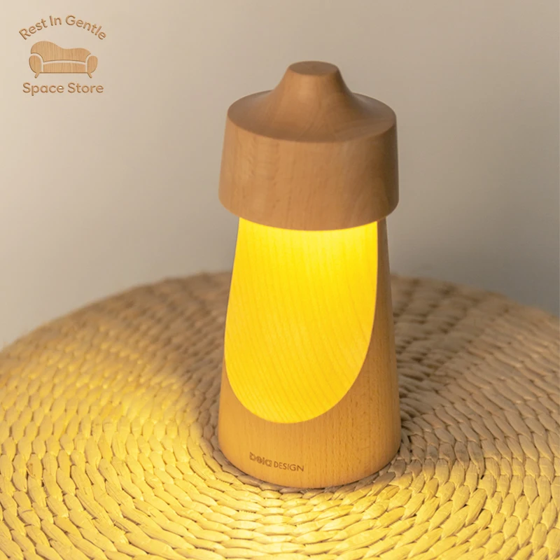 Half moon night light, charging desk, bedside, bedroom sleep, breastfeeding pat lamp, creative Christmas atmosphere lamp