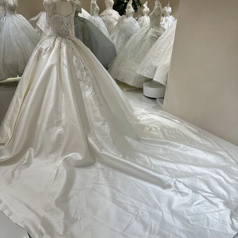U-Ausschnitt Maßgeschneiderte Damen Brautkleider Moderne abnehmbare Ärmel Roben Wischlänge Böhmische Prinzessin Vestidos De Novias