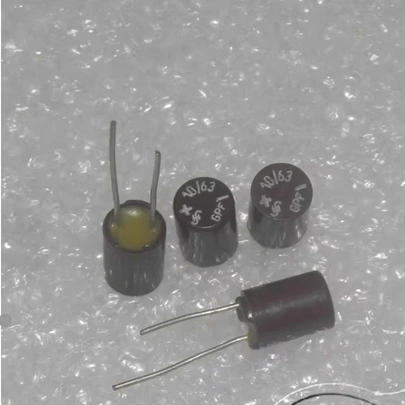 2PCS/LOT The Old West German ROE Siemens GPF 63v10uF 50V Antique Pig Blood Cake Bakelite Shell Electrolytic Capacitor