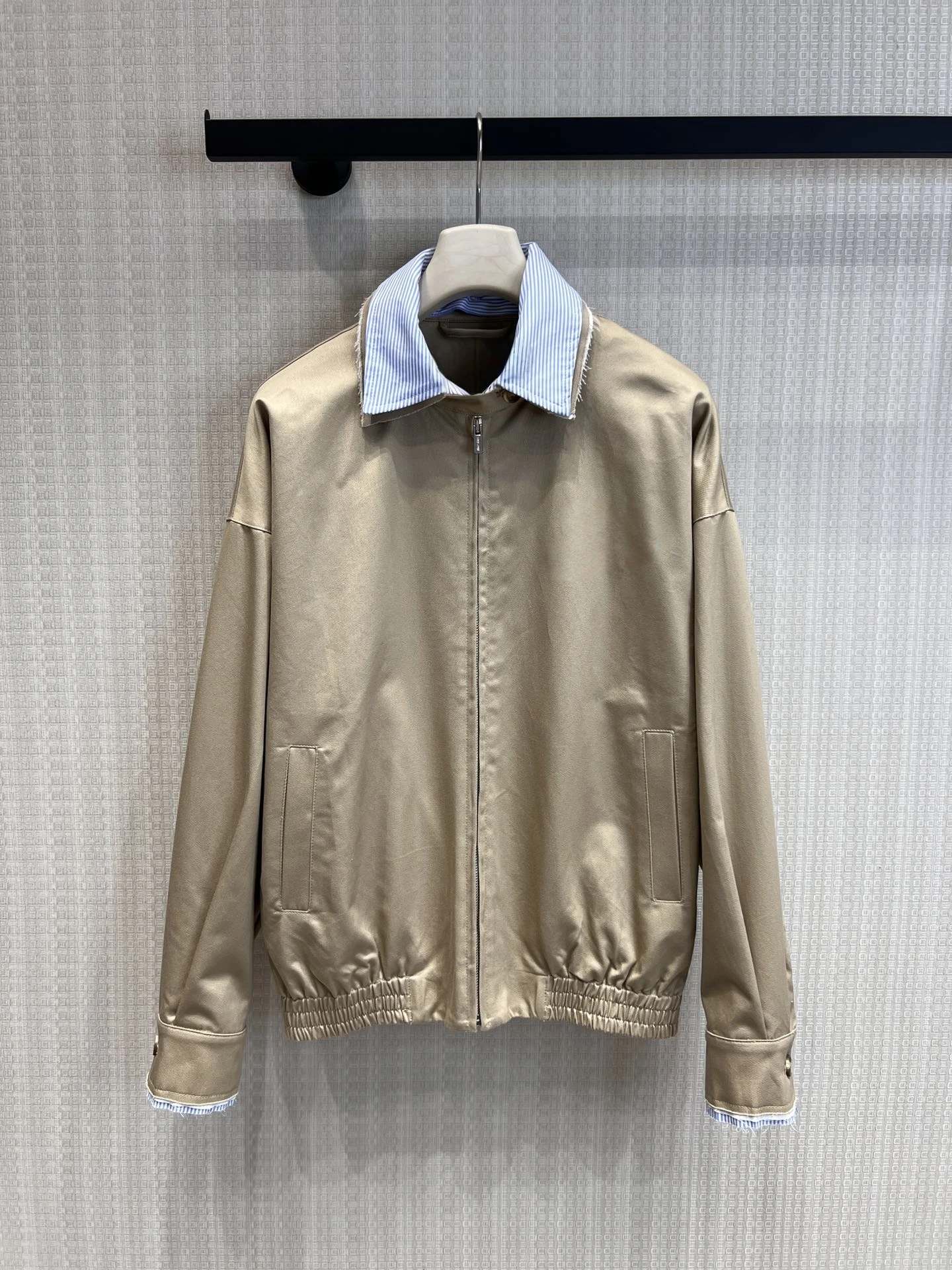 Women's Collared Jacket Short Outerwear Patchwork Contrast Color Stripes Letter Logo Vintage Workwear College Style Cotton
