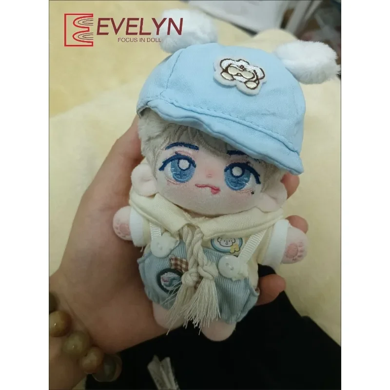 Evelyn 10CM Mini Muñeca Linda Ropa Sudadera Gorra Sombrero Peto Pantalones con Tirantes Accesorios Pelele de Color Jumpsuit Love and Deepspace