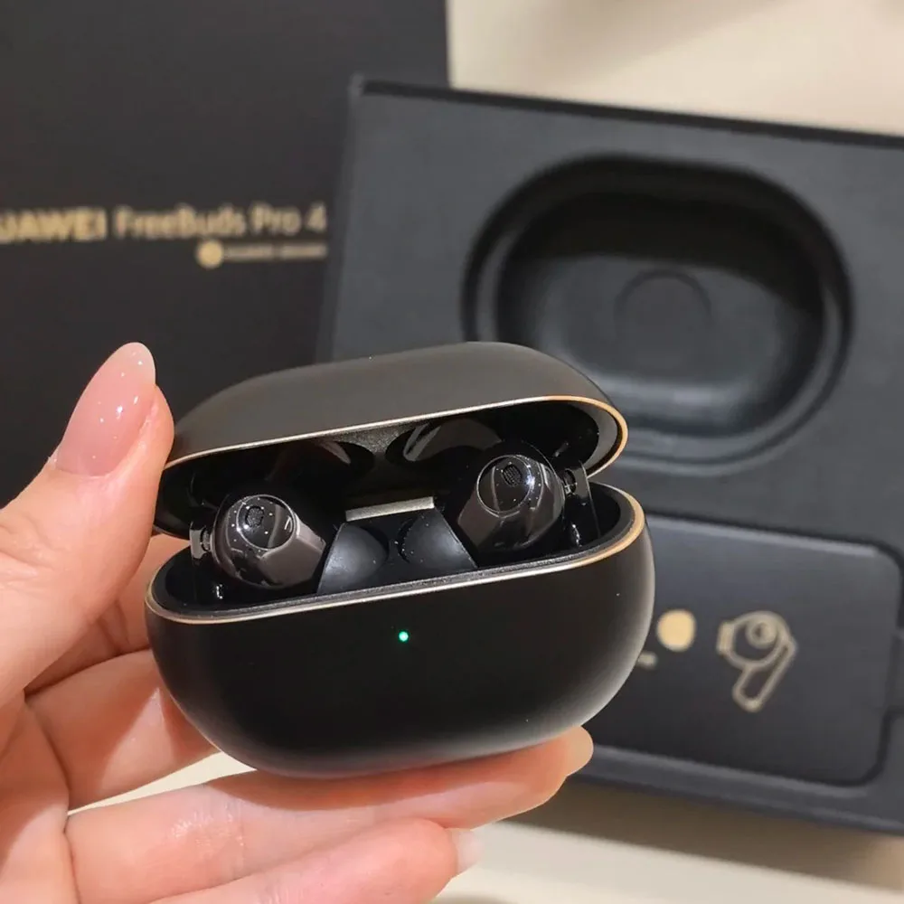 HUAWEI FreeBuds Pro 4 Wireless Earphones, Bluetooth Earbuds High-resolution lossless sound quality Intelligent Dynamic ANC