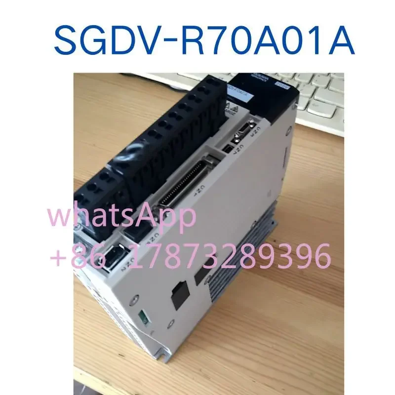 Used Servo driver 50W SGDV-R70A01A tested OK function intact