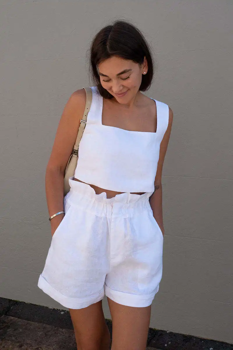 White Women Two Piece Sets Sleeveless Crop Tops Shorts Suit Women Clothes Summer Shorts Set Ladies Casual Shorts Sets