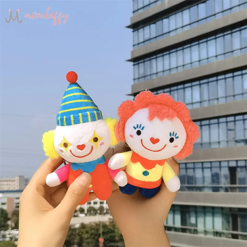 12cm Kreative Cartoon Schlüssel Kette Clown Circus Kawaii Plüsch Spielzeug Schlüssel Ring Zubehör Rucksack Tasche Auto Anhänger Weiche Angefüllte puppe