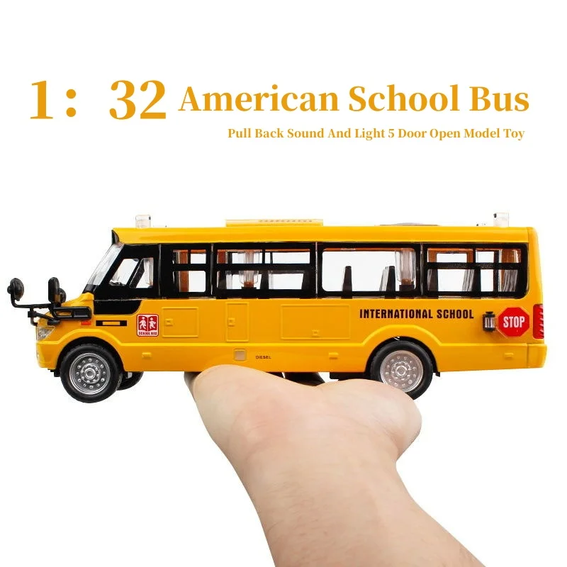 

1:32 Large Alloy School Bus Diecast Pull Back Sound And Light 5 Door Open Model Toy Vehicle Simulation Collection Kids Toy Gifts