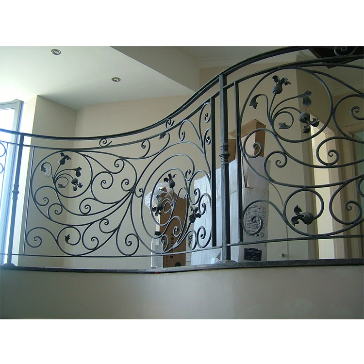 Maatwerk Moderne metalen balustrades Leuningen Decoratieve smeedijzeren binnenleuningen