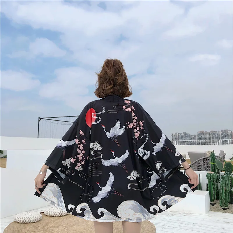 

Japanese-Style Loose-Fitting Versatile Three-Quarter Sleeve Crane Print Kimono Cardigan Haori Summer Yukata Sun Protection Clothing