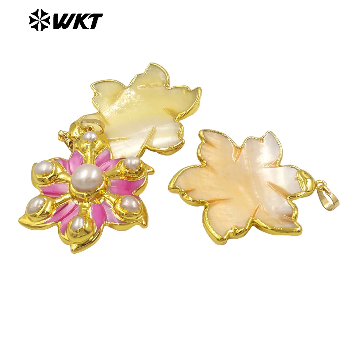

WT-JP389 Versatile Unique Tiny Flower Shape Pearl Shell Pendant With 18k Real Gold Plated For Women Birthday Party