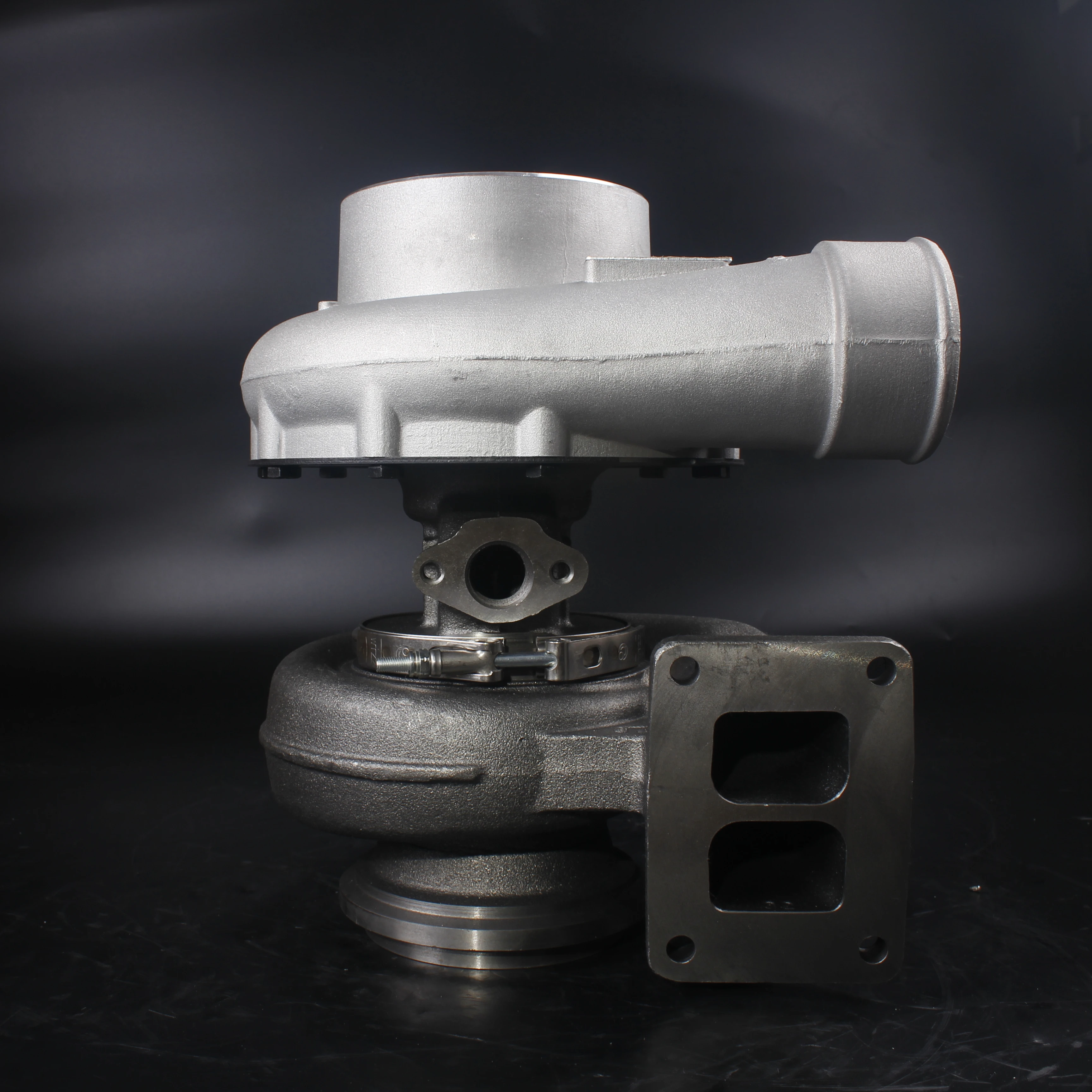 

HT3B 3801598 4033165 3523415 for NTC320 Truck (Year 1986)