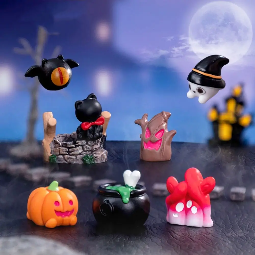 Multicolor Halloween Miniature Figurine Bat Spider Halloween Cartoon Pumpkin Ghost Statue Car Decoration Pranky Prop