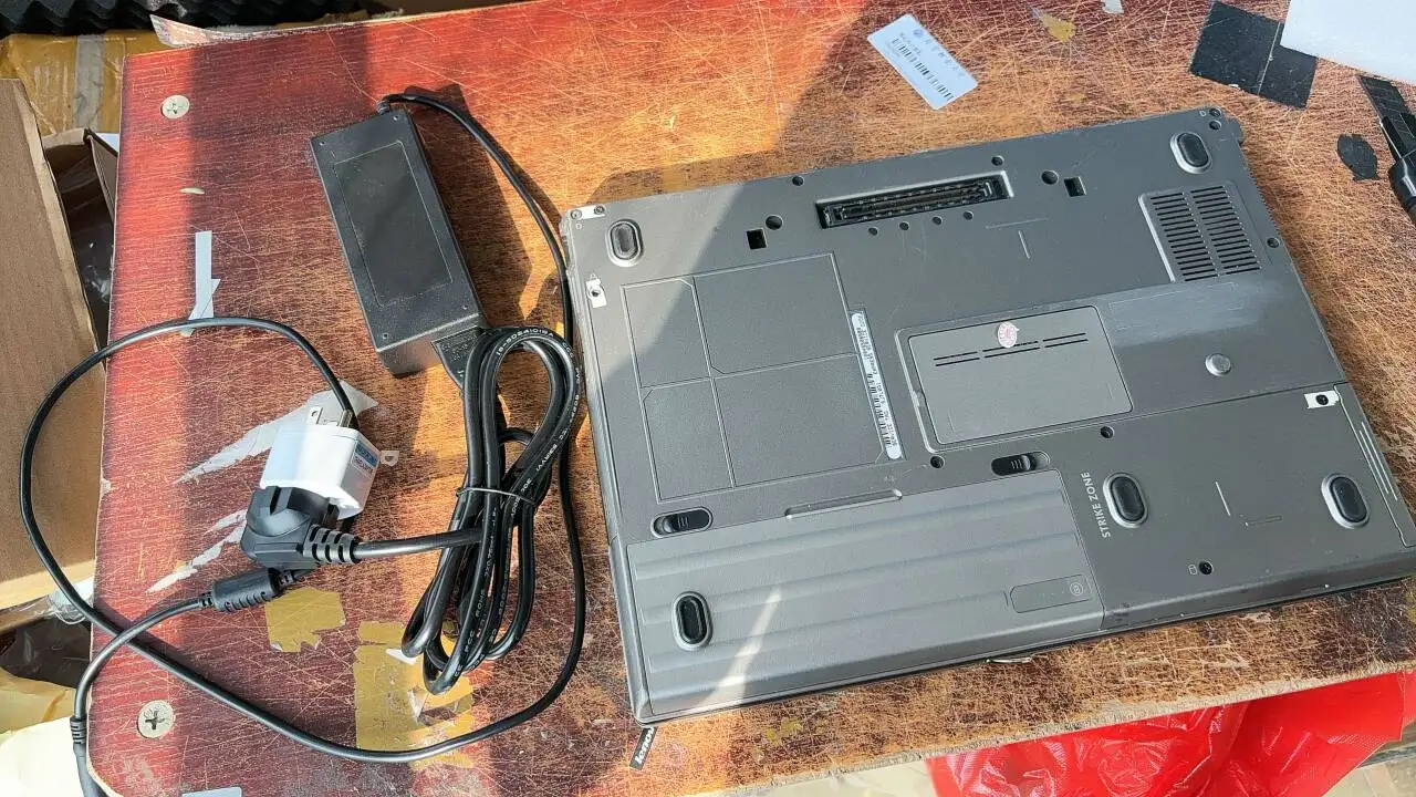 90% New Laptop D630 4g RAM Computer can Choose 120gb SSD/320gb HDD Windows XP 12/2014 software for Diagnostic Tools MB Star C3
