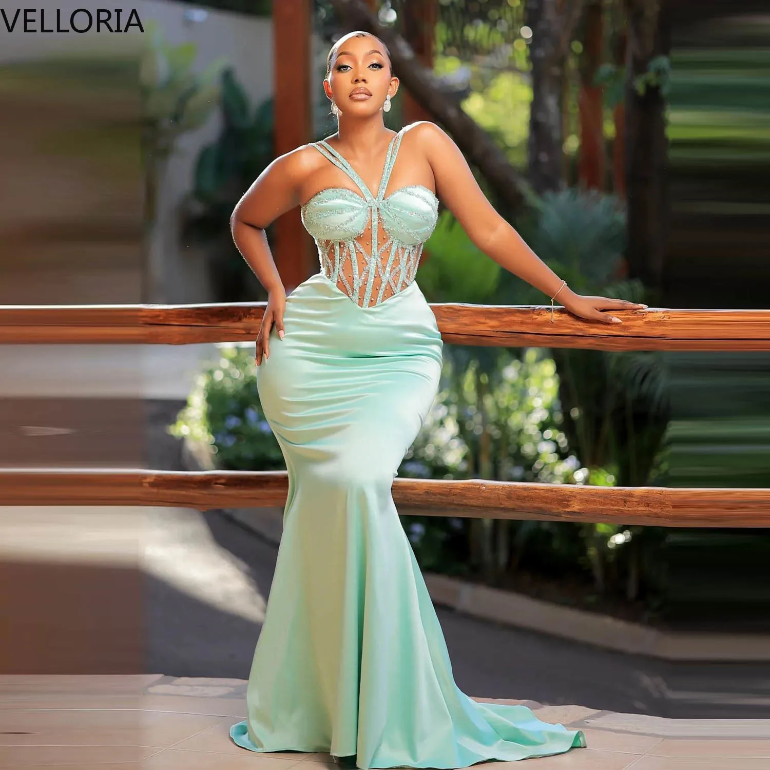 Elegant Mermaid Ball Dress Women's Thin Strap Transparent Bead Chest Formal Evening Dress Sexy Plus Size Party Gown Customized
