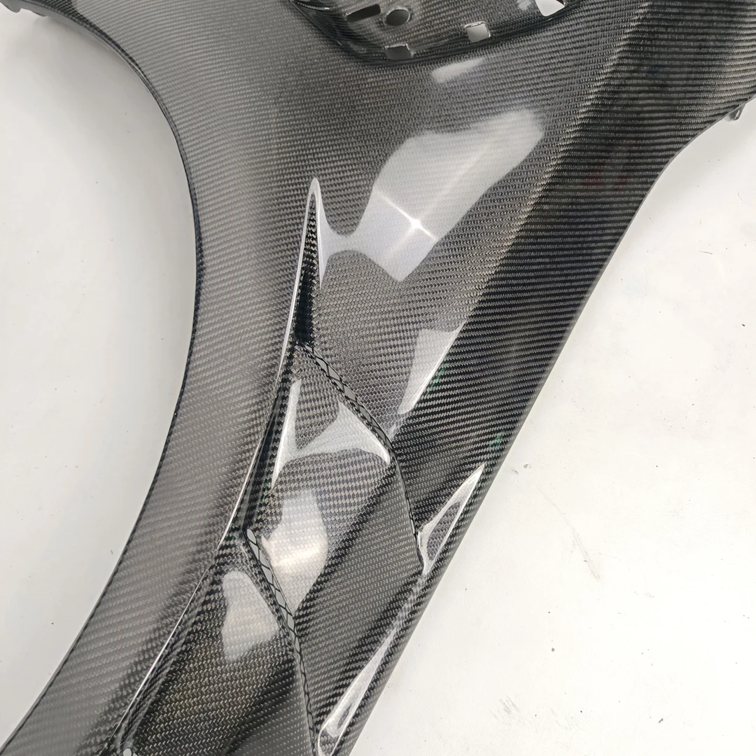 G82 M4 AR Style Carbon Fiber Fenders for  M4