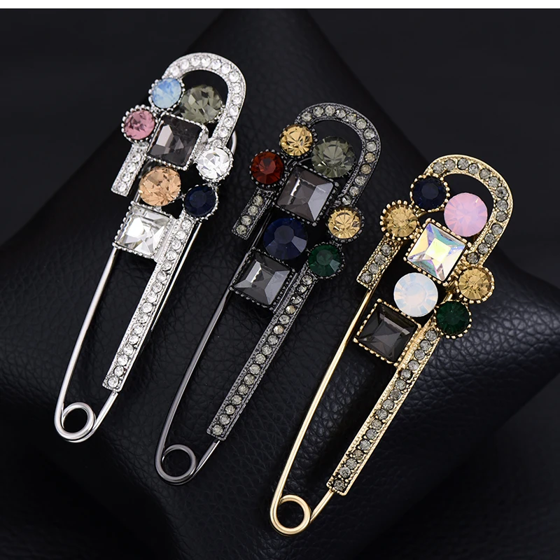 

Большая булавка из сплава с перекрещенным узором 8*2,5 мм — большая и прочная, для хранения тяжелых аксессуаров для одежды