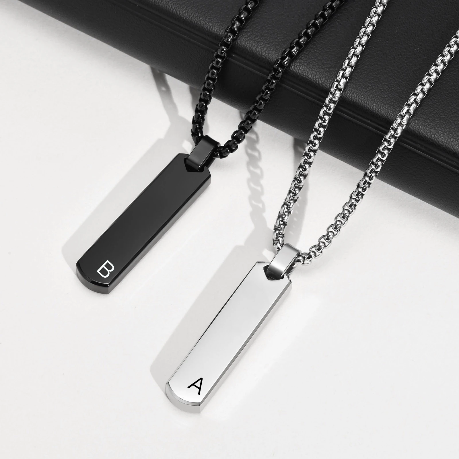 

Qitian Custom Bar Necklace For Men Thick Geometric Vertical Bar Pendant With Name Casual Simple Collar Christmas Day Gift ForMan