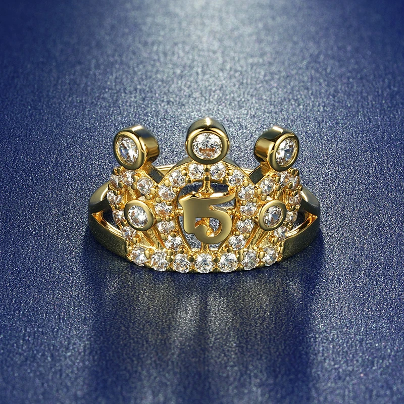 Rrjzz Sparkling Princess Queen Crown Rings for Girls Eternity Zircon 14K Gold-Plated Tiara Ring for Quinceañera Birthday Gift
