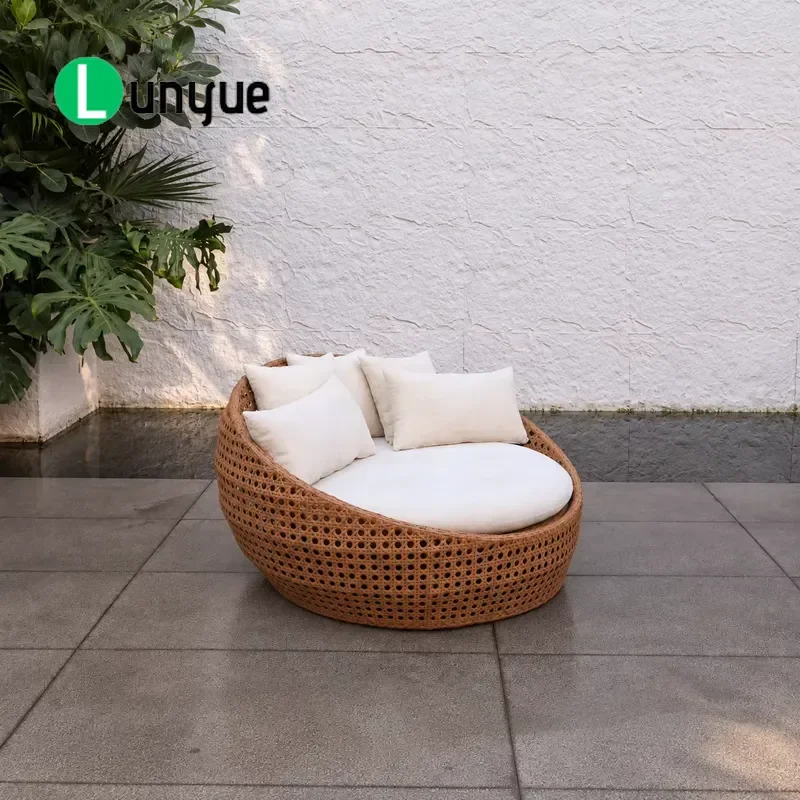 Custom Aluminum PE Rattan Round Bed UV Protection Outdoor Sunbed for Resort Villa Poolside Furniture Durable Weatherproof