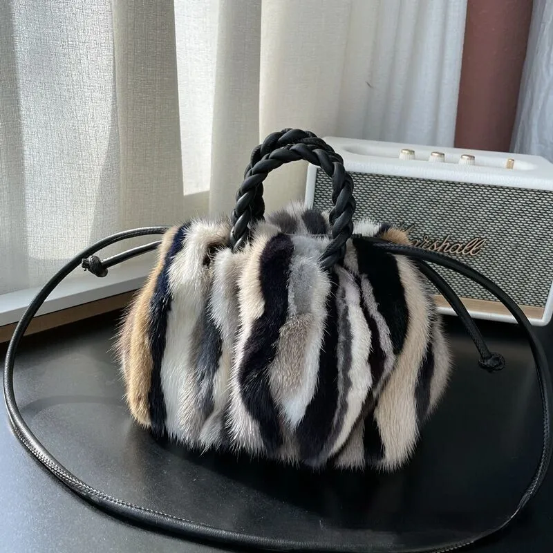 Real Mink Fur Bag Natural Fur Cloud Bag Winter Thick Fur Bag Single Shoulder Bag For Women Fluffy Evening Bag Fashion Ladies Bag